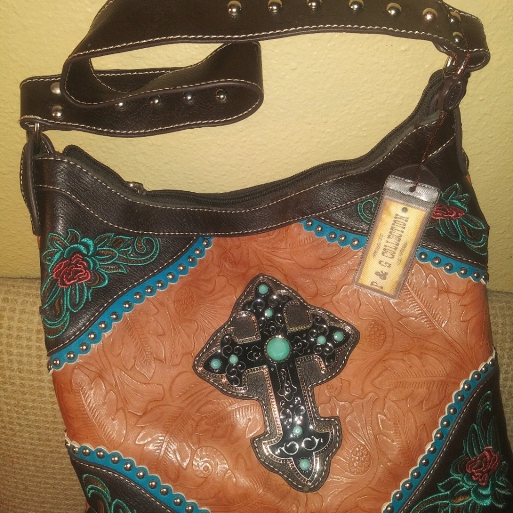 P & G Shoulder Purse